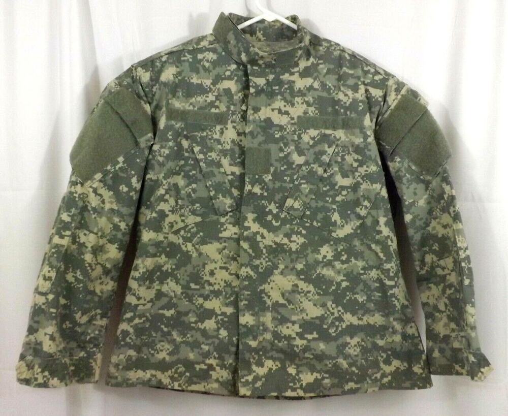 US Army Combat Uniform Coat Size Large Short Digital Camouflage P520ZA-05-B-1945